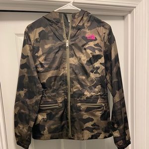Camo Northface too small for me my loss your gain!
